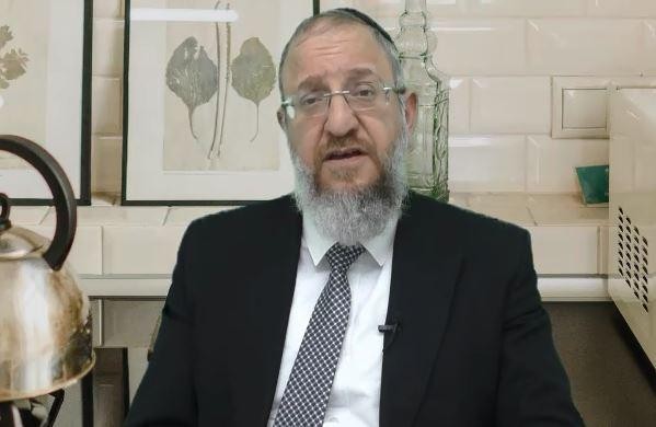 האם סיגריות אלקטרוניות או טבק לנרגילה צריך כשרות לפסח? הרב ירון אשכנזי  