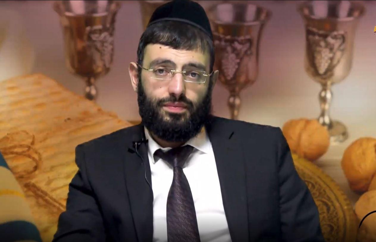 דיני הכשרת תנור כירים טוסטר פלטה מיקרוגל לפסח - הרב אליהו חייאיב