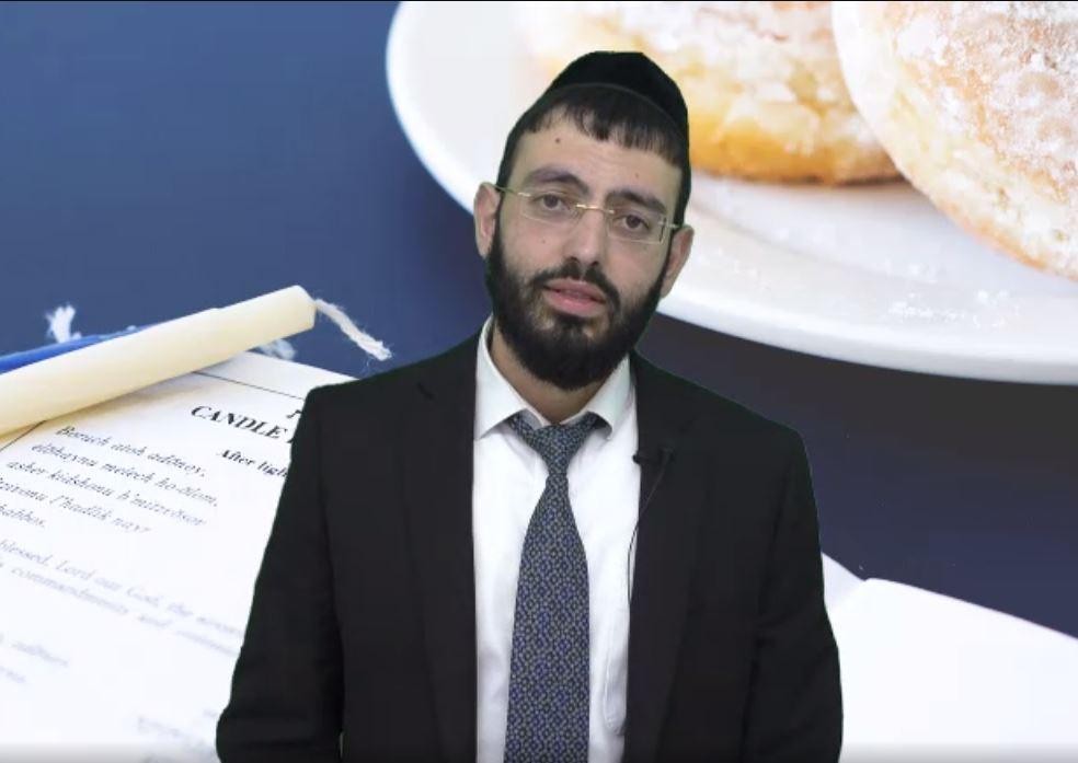 מתי מדליקים חנוכיה בערב שבת? - הרב אליהו חייאיב 