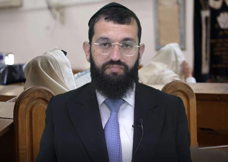 כשעושים מי שברך, האם מזכירים את שם האב או שם האם? הרב אושרי אזולאי      