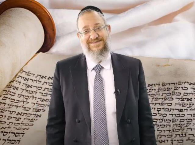 מי שנמצא בבידוד איך יקרא את מגילת אסתר? - הרב ירון אשכנזי  