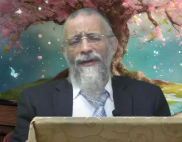 זריקת החמץ תיקון לחטא אדם הראשון - הרב מיכאל לסרי