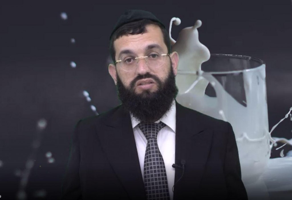 אכלתי עוף האם אצטרך להמתין 6 שעות עד אכילת חלב? הרב אושרי אזולאי 