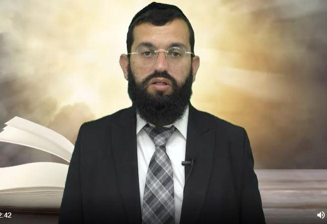 עד מתי אפשר לברך ברכת אשר יצר? הרב אושרי אזולאי