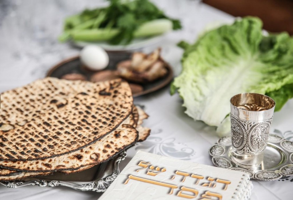 דיני ליל הסדר בקיצור - הרב שלמה מאיר טולדנו