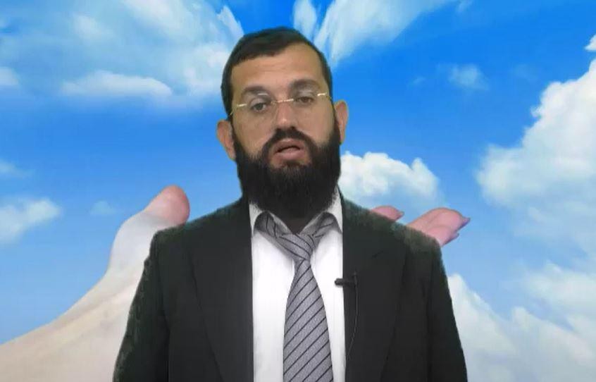 האם נשים צריכות לומר סליחות או לא? הרב אושרי אזולאי