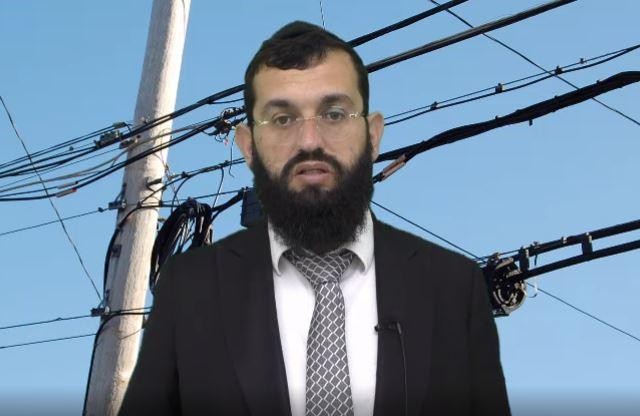 האם מותר ליהנות בשבת ממלאכה שנעשתה על ידי יהודי? הרב אושרי אזולאי  