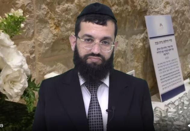 מי שמתארחת שבת במלון היכן תדליק נרות שבת? הרב אושרי אזולאי    