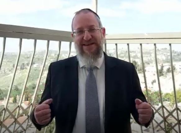 האם מותר לשתות קולה ברחבי העולם? הרב ירון אשכנזי   