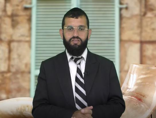 מי חייב בתקיעת שופר? - קצרים עם הרב אושרי אזולאי    
