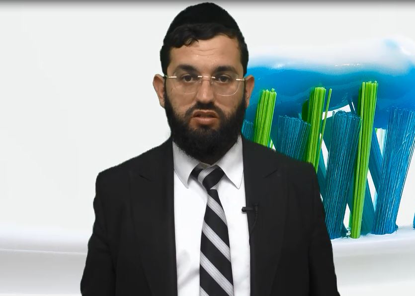 האם צריך משחת שינים כשרה לפסח? קצרים עם הרב אושרי אזולאי   