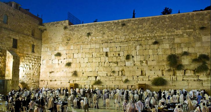 המלאכות המותרות והאסורות בחול המועד - הרב דוד שלום נקי