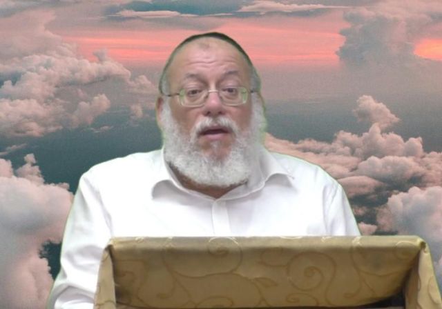 לחיות על קידוש השם - הרב חזקיהו קרלנשטיין