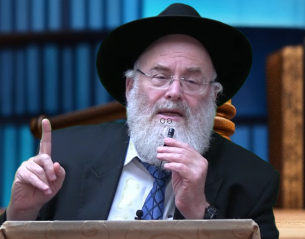 השכל עקום כדי לדון לכף זכות | הרב מנחם שטיין